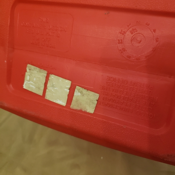 Igloo Kitchen Igloo Little Playmate Old Style Side Button Cooler